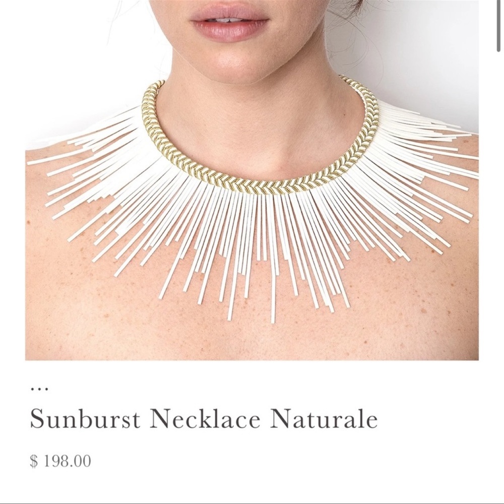 brand new leyla Gans starburst necklace